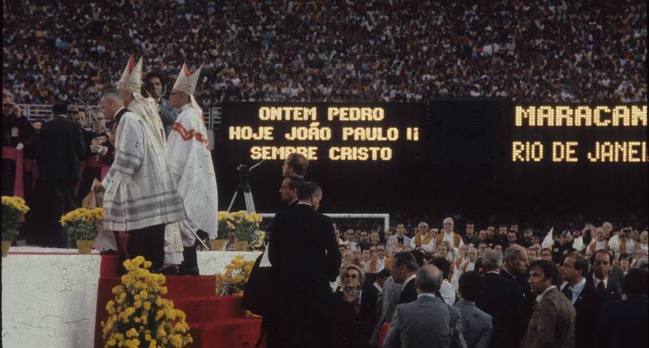 João Paulo II no Maracanã, em 1980. 