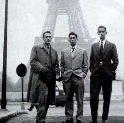Afonso, Vavá e Zé do Monte dando uma volta em Paris, em 1950. 